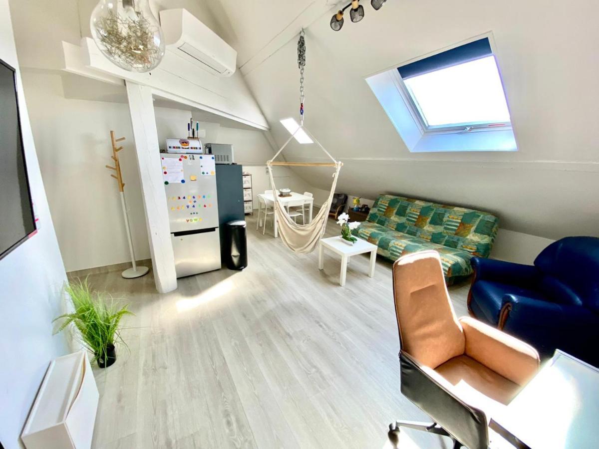 Charleville-Mézières Appartement Vue Sur Les Etoiles מראה חיצוני תמונה